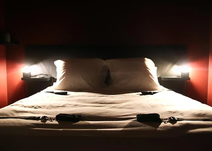 Love Room - La Tour